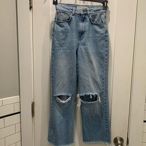 Stradivarius Distressed Jeans